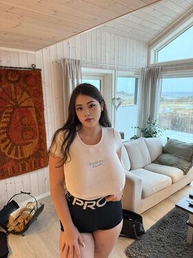 Min Ji Lee Foto filtrada desnuda de OnlyFans 2