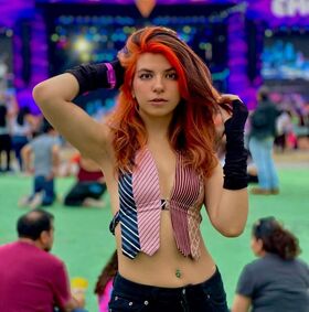 minynaranja Photo divulguée nue OnlyFans 100