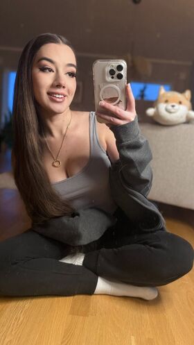 Miss Mikkaa Nude Leaks OnlyFans Photo 518