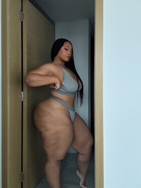 MissAssi Nagie wycieki OnlyFans zdjęcie 50