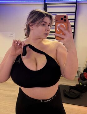 MissParaskeva Nude Leaks OnlyFans Photo 495