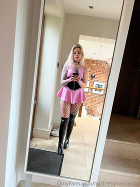 mistressmercyxox