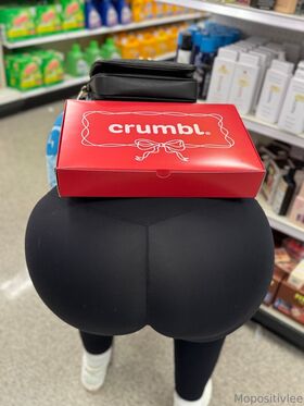 mo.mo_lee 裸露泄露OnlyFans照片 4