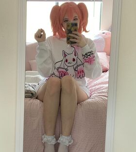 moekomori