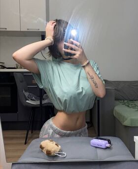 Molli รูป OnlyFans เปลือยรั่วไหล 22