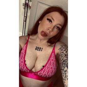 Molly Capper Nude Leaks OnlyFans Photo 1