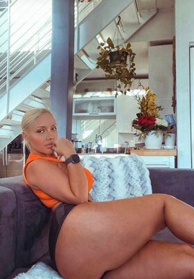 Molly Cavalli Nude Leaks OnlyFans Photo 19