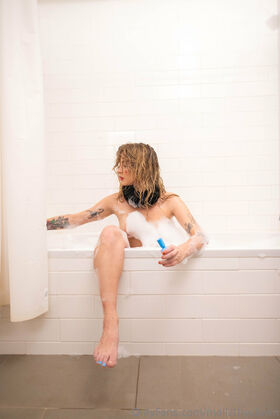 Molly Garcia Nude Leaks OnlyFans Photo 32