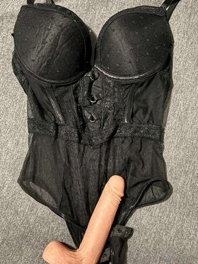 Molly Nøgne lækkede OnlyFans foto 24