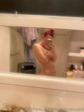 momocoloured Nude Leaks OnlyFans Photo 12