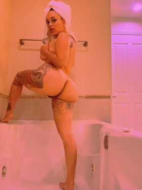 Mone Divine Nude Leaks OnlyFans Photo 17