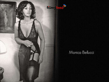 Monica Bellucci Nude Leaks OnlyFans Photo 6
