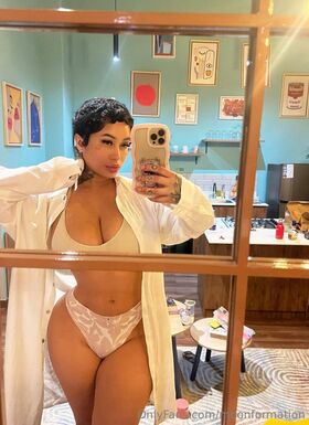 Moonformation Nøgne lækkede OnlyFans foto 112