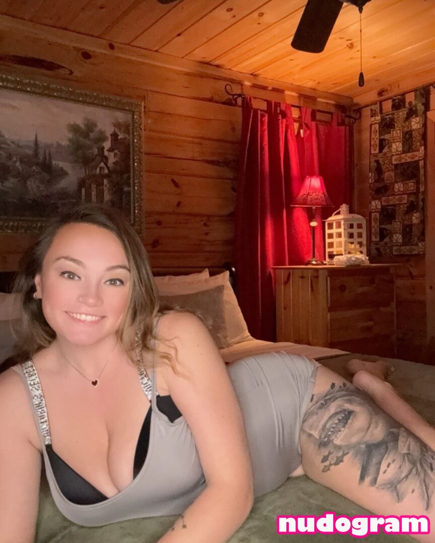 Morgan Stark  Morgan.starkxo  https:  morgandoesnt.care Гола изтичане  OnlyFans снимка 6 - Nudogram v2.1