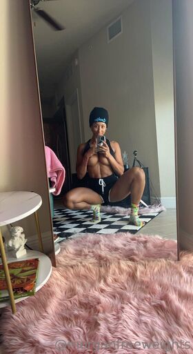 morganfreeweights Photo divulguée nue OnlyFans 77