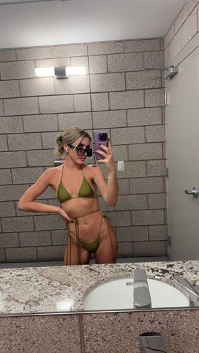 movementswithmolly Nude Leaks OnlyFans Photo 75
