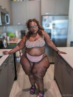 ms.thickerthan Nude Leaks OnlyFans Photo 24
