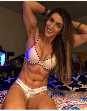 Muscle Goddess Nude Leaks OnlyFans Photo 8