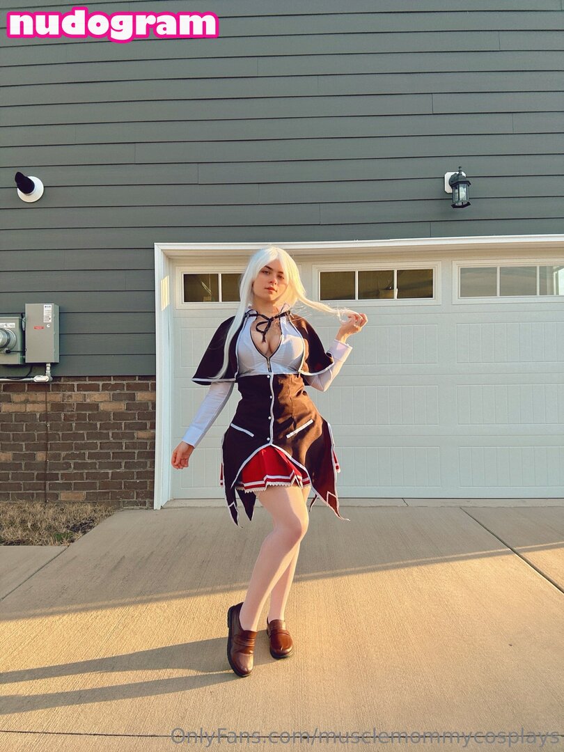 linneas-life / musclemommycosplays Nude Leaks OnlyFans Photo #134 - Nudogram v2.0