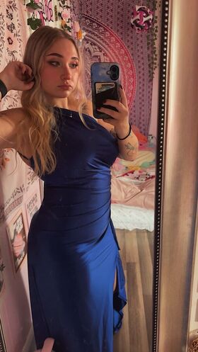 mxwuni Naken läcka OnlyFans foto 11