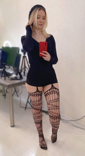 My Forest Hobby Vuotanut alastonkuva OnlyFans 4