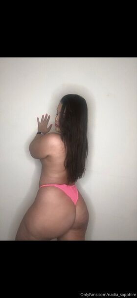 Nadia Sapphire Nude Leaks OnlyFans Photo 9
