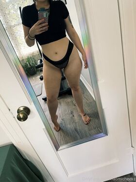 naomicakes69 Nude Leaks OnlyFans Photo 33