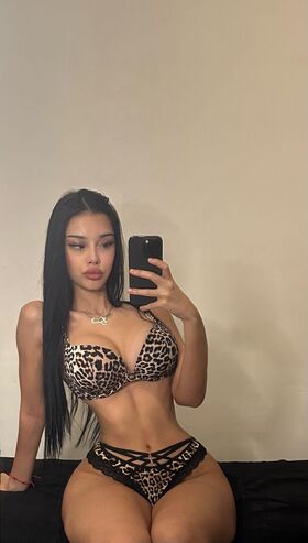 Naribnb Nude Leaks OnlyFans Photo 88
