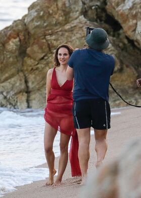 Natalie Portman Nude Leaks OnlyFans Photo 76