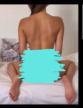 Nataliya_557 Nude Leaks OnlyFans Photo 4