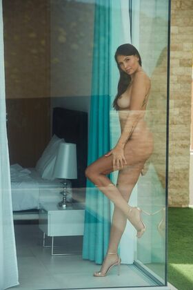 Natasha Nesci Nude Leaks OnlyFans Photo 4