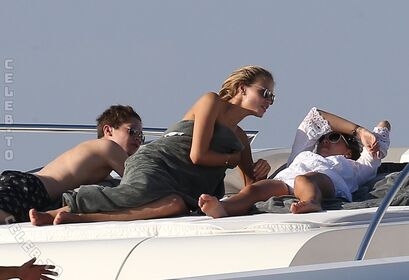 Natasha Poly Фото утечки OnlyFans (обнаженная) 221