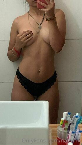 natinhx Nude Leaks OnlyFans Photo 4