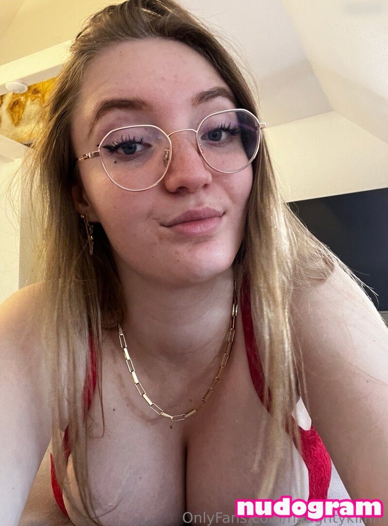 Naughtykiimm  naughtykiimm Nude Leaks OnlyFans - TheFap