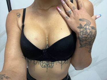 Nayara Rios Nude Leaks OnlyFans Photo 12