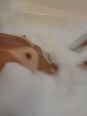 nellebeachgirl Nude Leaks OnlyFans Photo 6