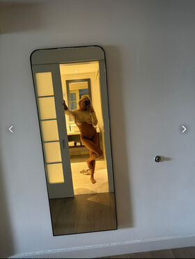 Nellie Cronen Nude Leaks OnlyFans Photo 31