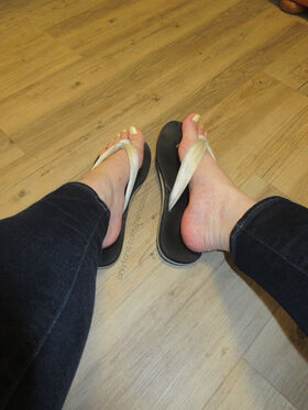 Neolasoles Uniknutá nahá OnlyFans fotografia 39