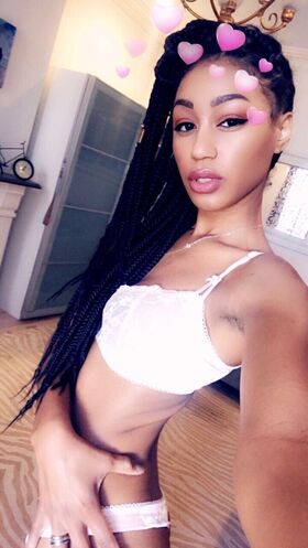 Nia Simone Nude Leaks OnlyFans Photo 15