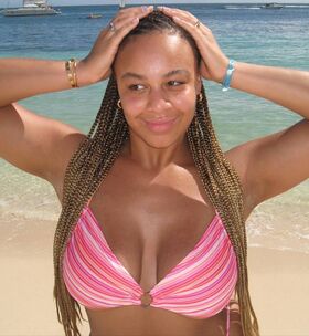 Nia Sioux Nude Leaks OnlyFans Photo 9
