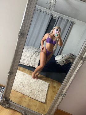 Niamh O’Reilly Nude Leaks OnlyFans Photo 15