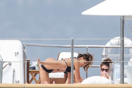Nicole Scherzinger Nude Leaks OnlyFans Photo 463