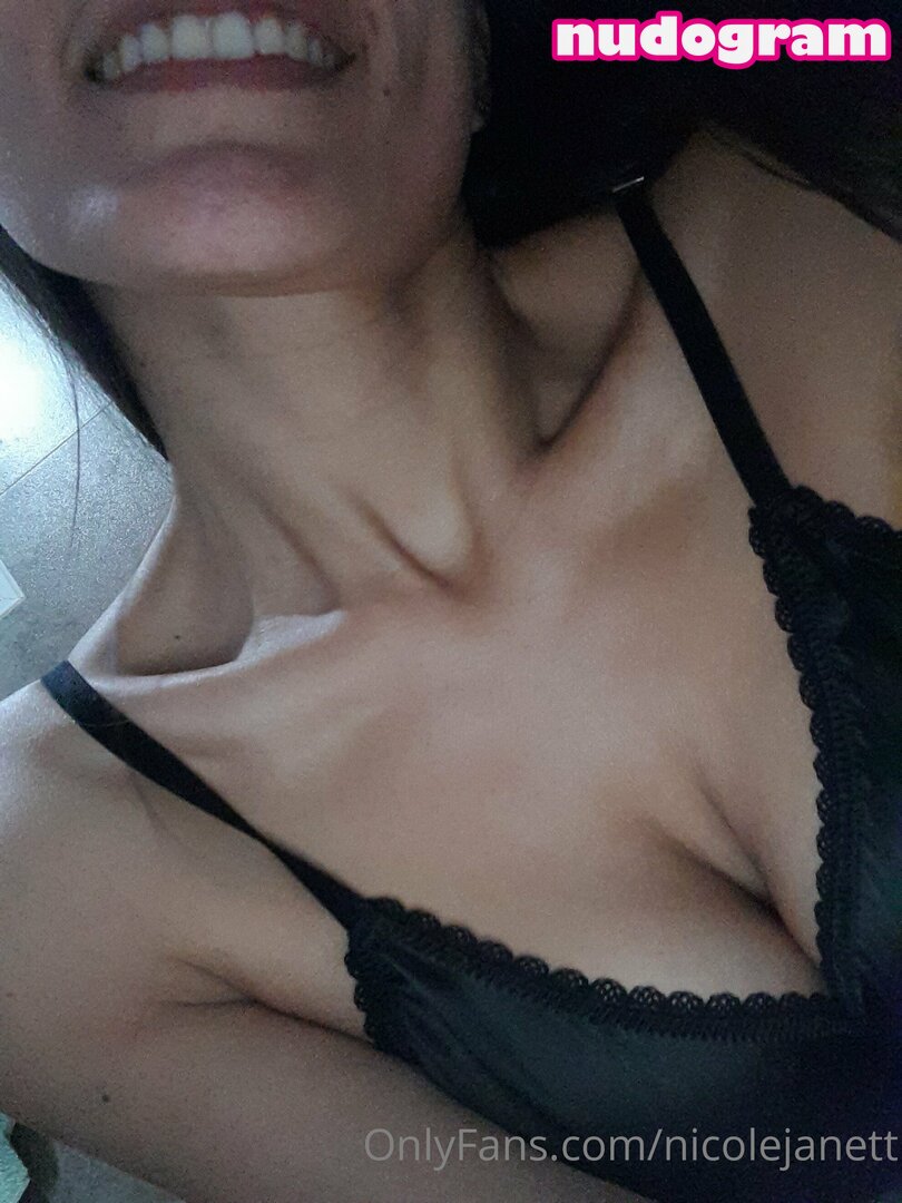 nicolejanett