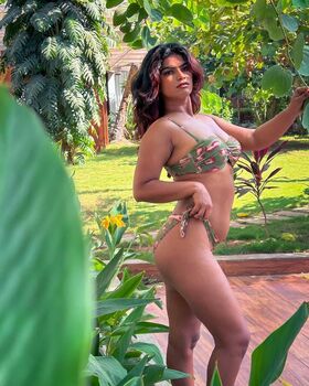 Nidhi Goel Nude Leaks OnlyFans Photo 17