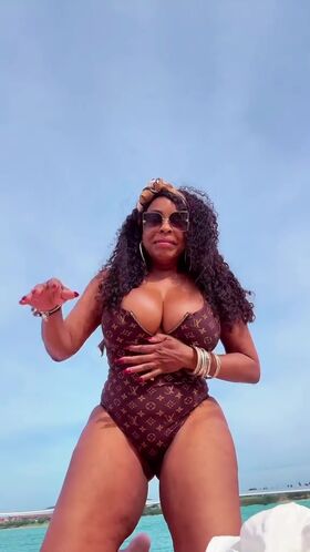 Niecy Nash Nude Leaks OnlyFans Photo 2