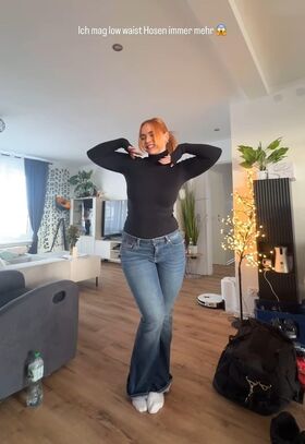 Nika Sophie Nude Leaks OnlyFans Photo 214