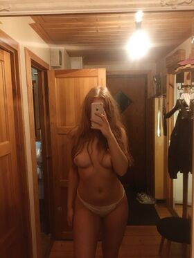 numberonemermaid Nude Leaks OnlyFans Photo 8