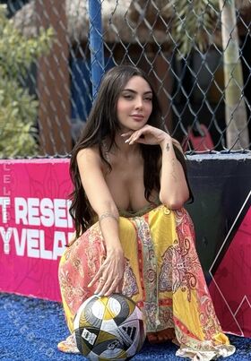 Nyvi Estephan Nude Leaks OnlyFans Photo 1183