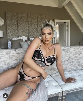 Olivia Buckland Nude Leaks OnlyFans Photo 37