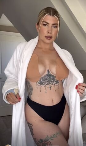 Olivia Buckland Nude Leaks OnlyFans Photo 55